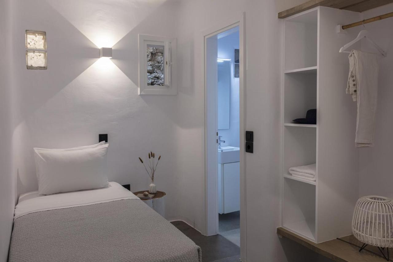 Villa Agapi, 2 Min Walk To The Beach & Heated Pool, By Red Windmill Villas Kalafatis Esterno foto
